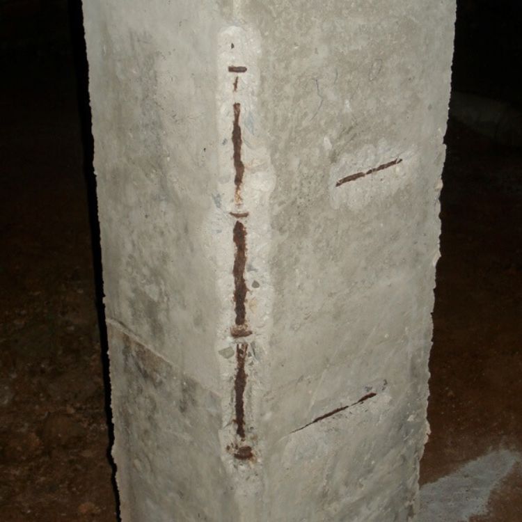 Imagen de Reparación de pilares de hormigón por la corrosión de sus armaduras