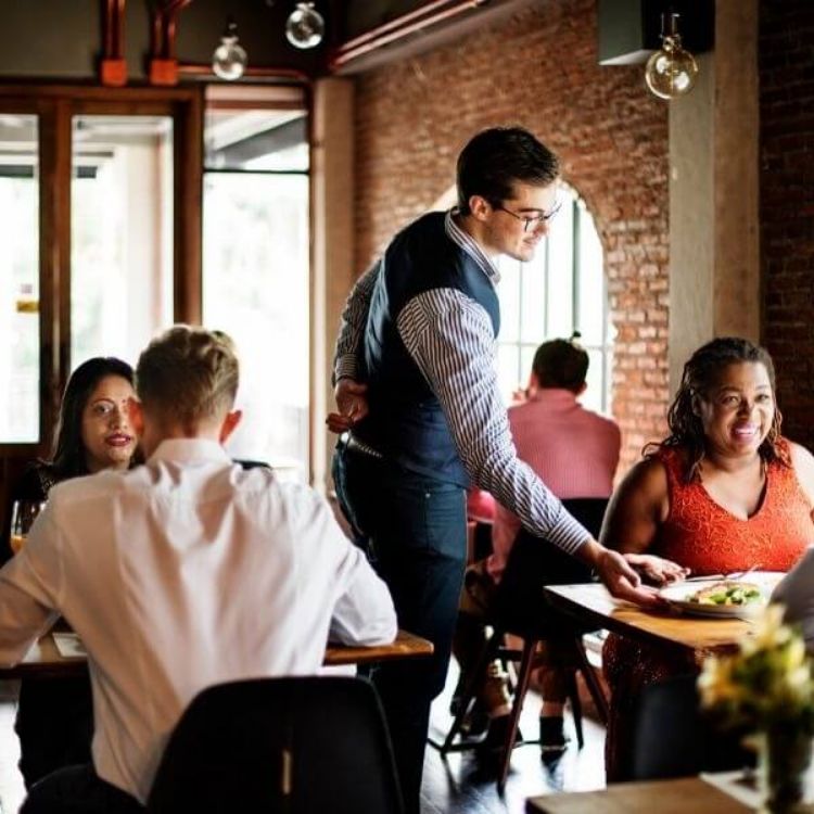 Proyecto de apertura para restaurante en DWG