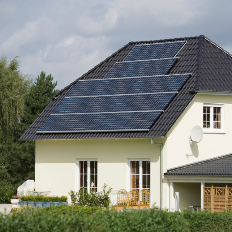 Imagen de Memoria técnica de instalación fotovoltaica en vivienda unifamiliar de autoconsumo conectada a red con microinversores