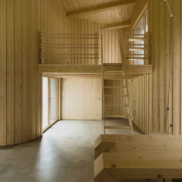Planos completos de una casa de madera de dos plantas