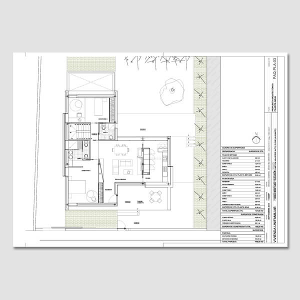 Planos y memoria descriptiva de casa con patio y sótano habitable - Imagen 2