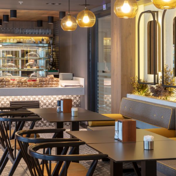 Proyecto de adecuación de local para bar cafetería
