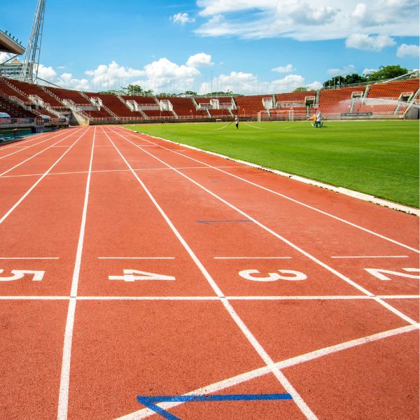 Planos instalaciones para campo de fútbol y pista de atletismo